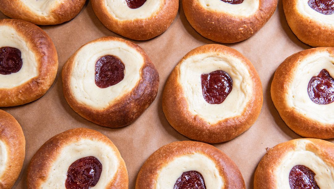 Breads Bakery — cafe — in Flatiron District — Manhattan — NYC